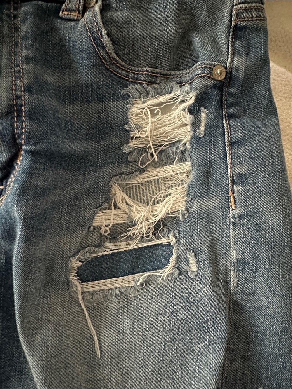 American Eagle high rise short shorts - Picture 4 of 5
